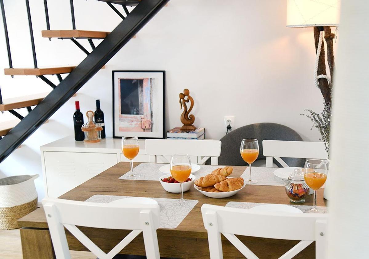 Apartment D & Studio L Dobrinj Eksteriør billede